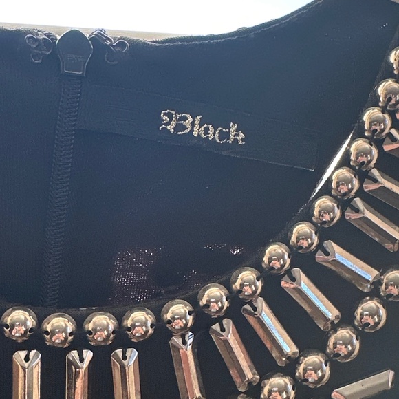 Metal Chain Design Black Dress - Picture 8 of 8